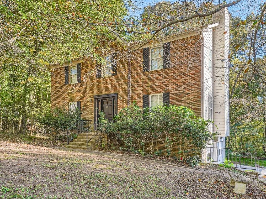 301 Mariner Cir, Holly Springs, GA 30189