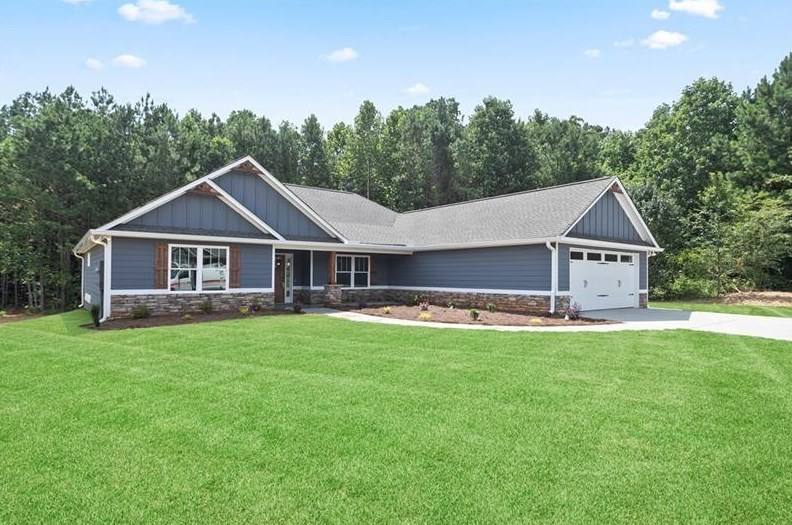 40 Flat Rock Rd, Villa Rica, GA 30180