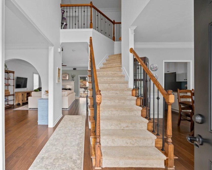 540 Elgaen Ct, Roswell, GA 30075-2589
