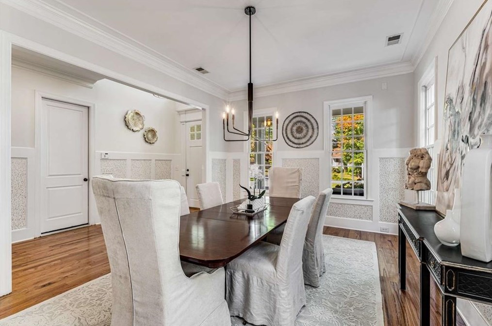 1397 Wilford Dr, Atlanta GA  30319-3243 exterior