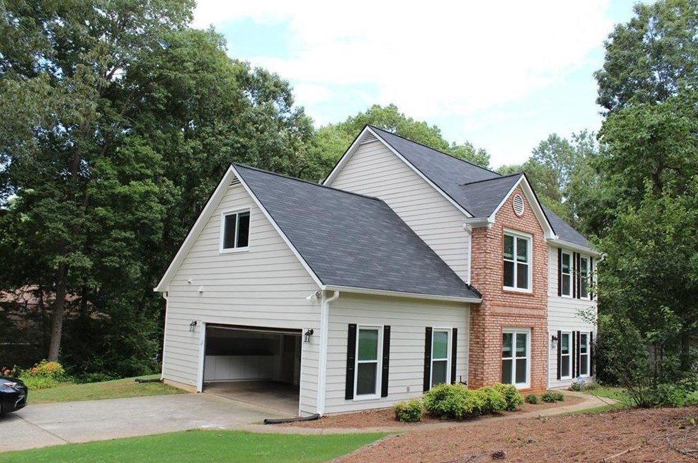 2609 Falcon Nest Ct, Suwanee, GA 30024