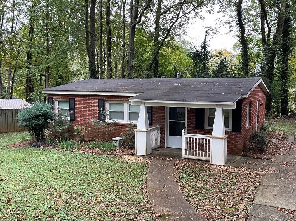 305 Mcdonald Ct Sw, Marietta, GA 30064