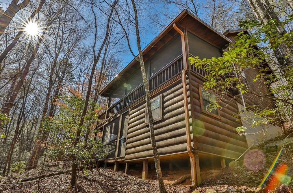 95 Indian Rock Rd, Blue Ridge, GA 30513-6920