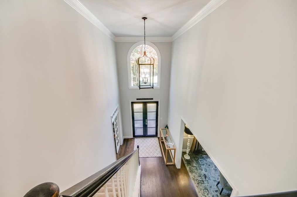 2060 Hembree Grove Dr, Roswell, GA 30076-1274
