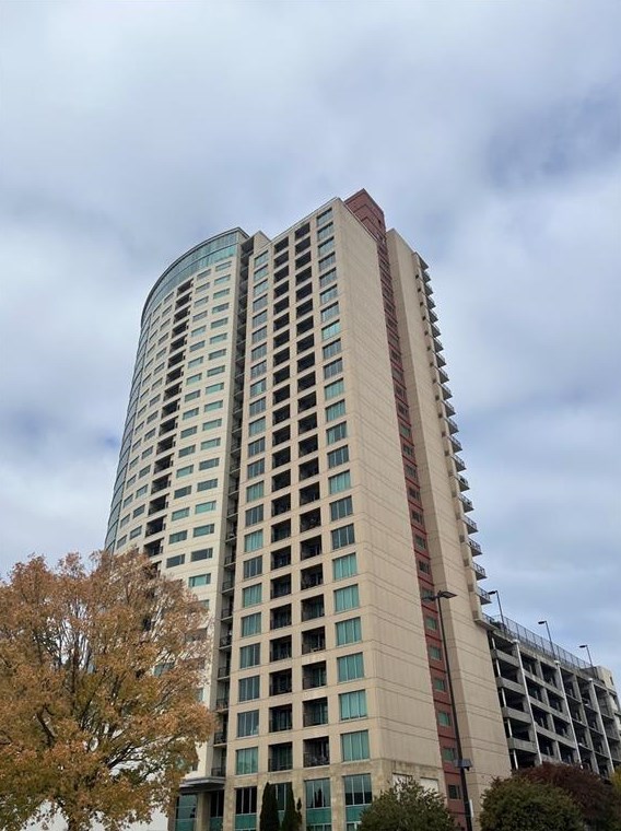 4561 Olde Perimeter Way, Atlanta GA 30346-1226 exterior