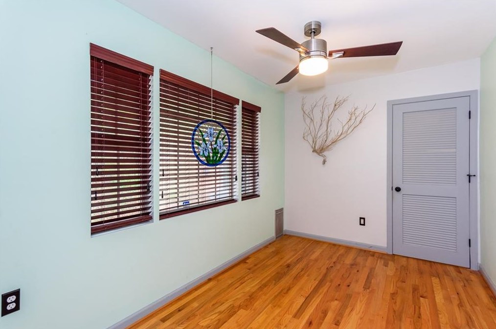 3042 Vine Cir, Decatur GA  30033-5135 exterior