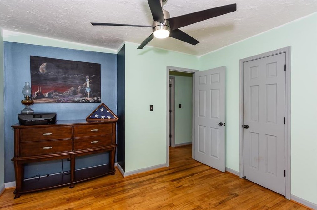 3042 Vine Cir, Decatur GA  30033-5135 exterior