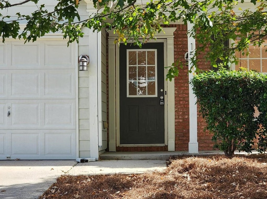 157 Wallnut Hall Cir, Holly Springs, GA 30189