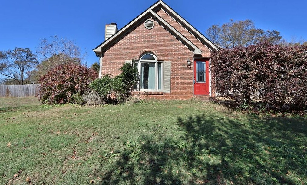 619 Warren Way, Winder, GA 30680
