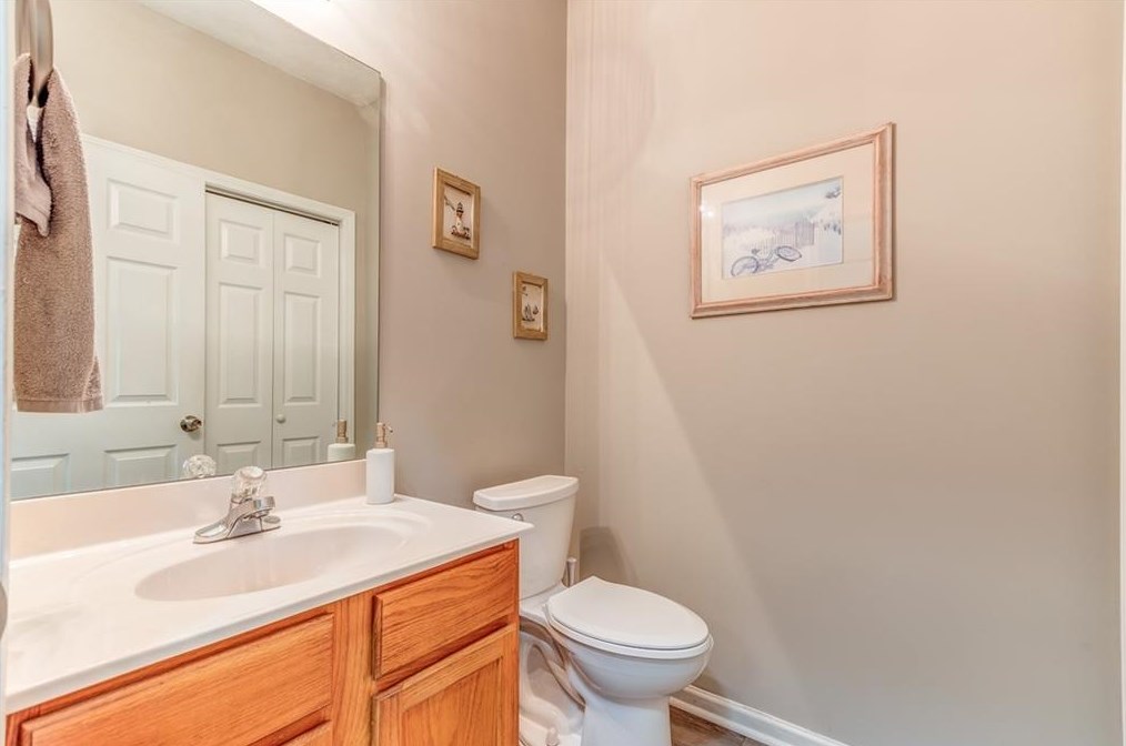 2033 Austin Park Cir, Decatur GA  30032-5197 exterior