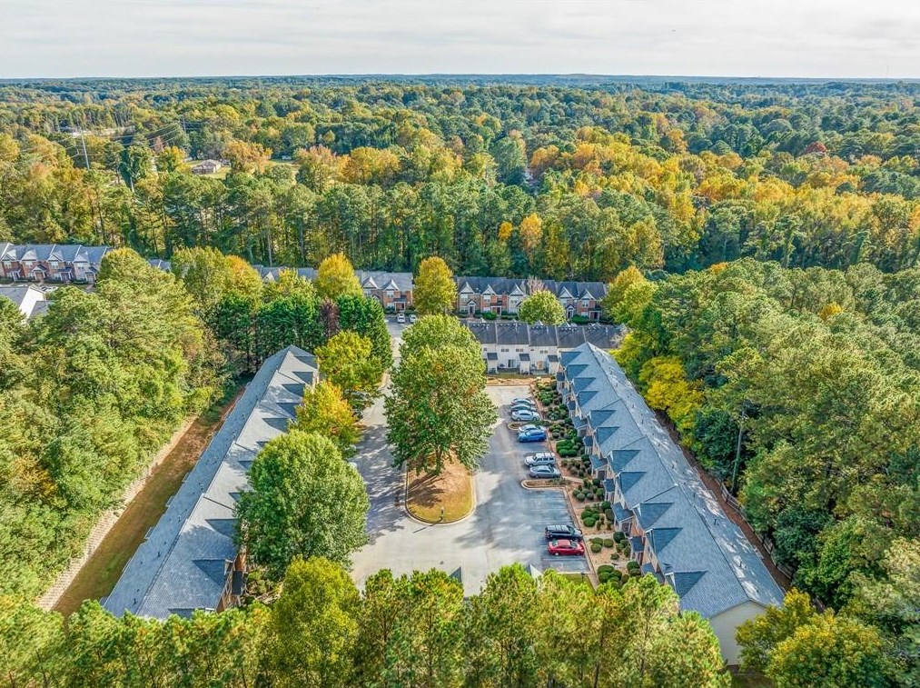 2033 Austin Park Cir, Decatur GA  30032-5197 exterior