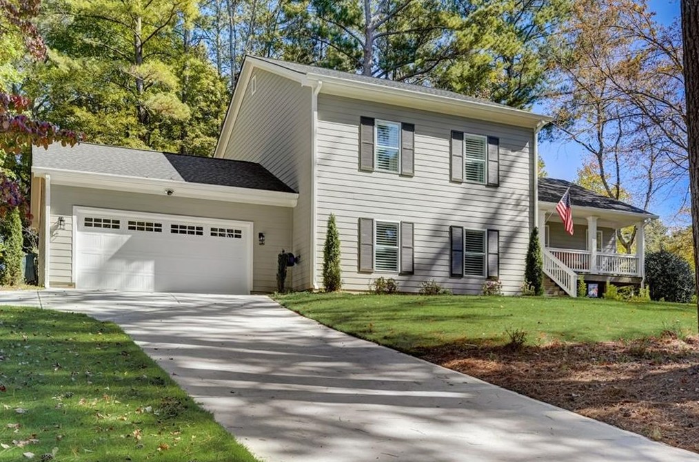 3945 Whitney Park Dr, Duluth, GA 30096