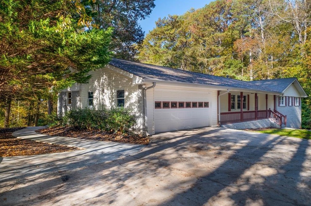 1553 Todd Ln Sw, Lilburn, GA 30047