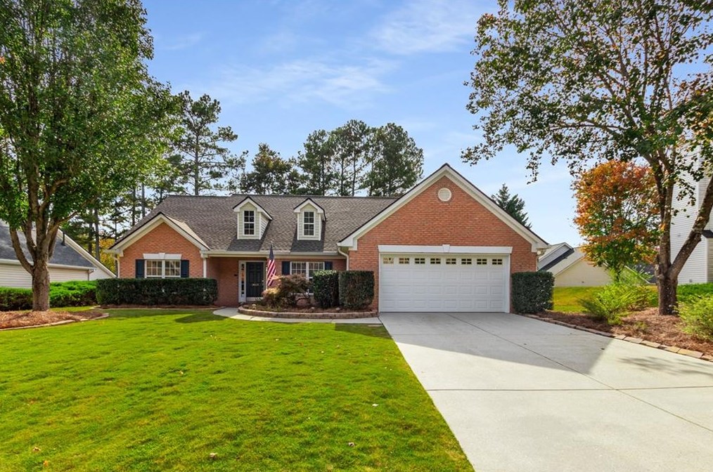 2463 Oak Bluff Dr, Dacula, GA 30019