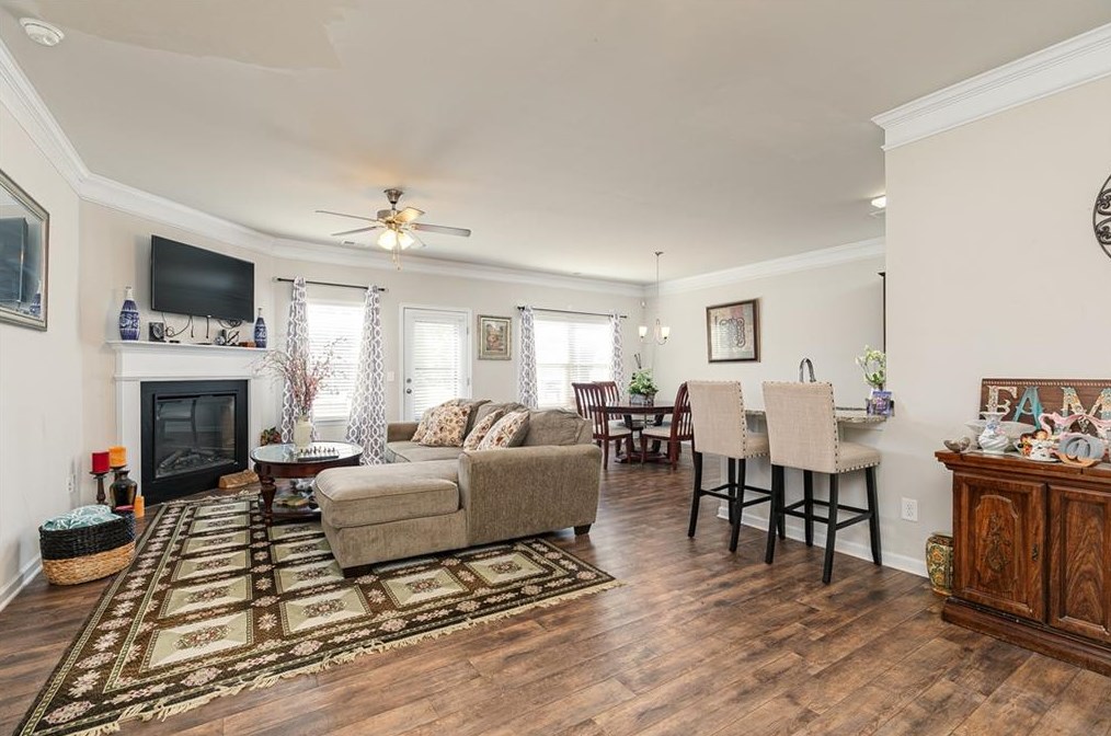 85 Oak Hollow Way, Aragon, GA 30104