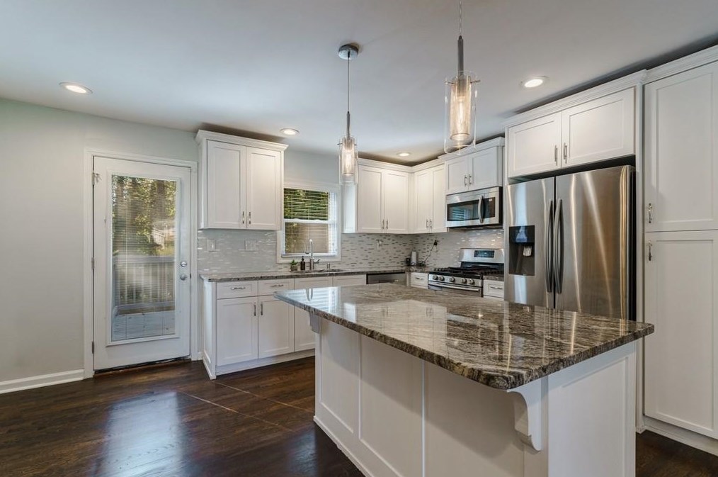 3251 Bobolink Dr, Decatur GA  30032-3708 exterior