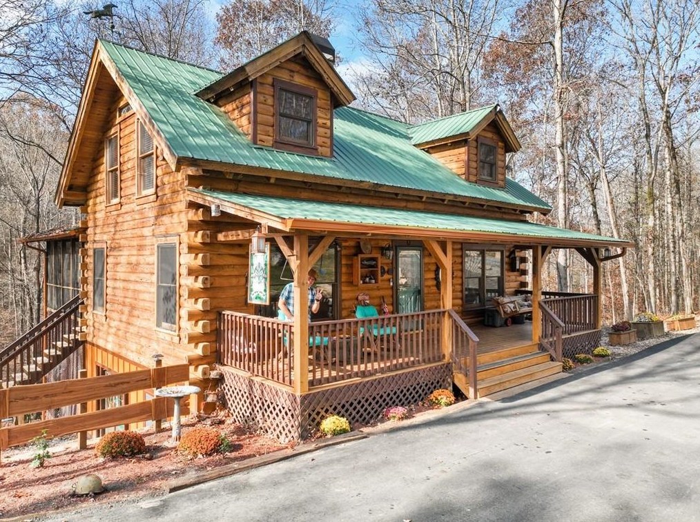 281 Wildwood Ct, Dawsonville, GA 30534-6567