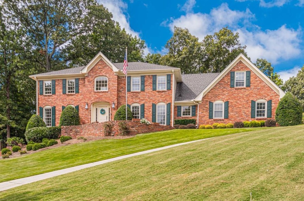 5581 Stapleton Dr, Atlanta GA  30338-2919 exterior