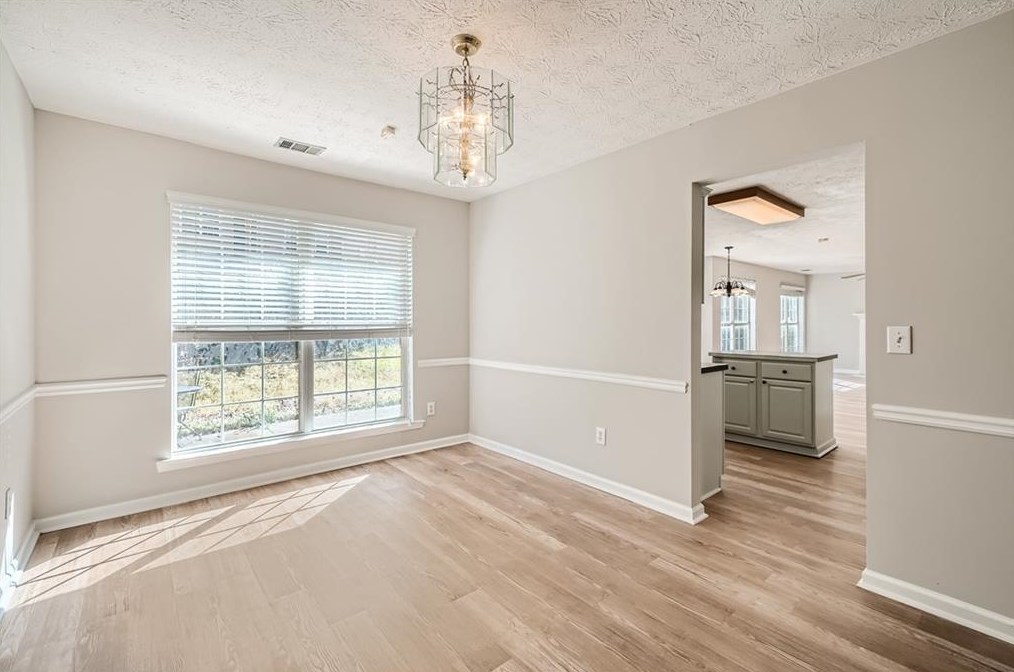 1720 Stoneoak Cir, Lawrenceville GA  30043-5676 exterior