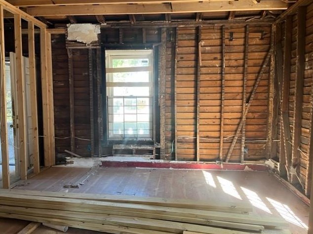 884 Thurmond St, Atlanta GA  30314-3411 exterior