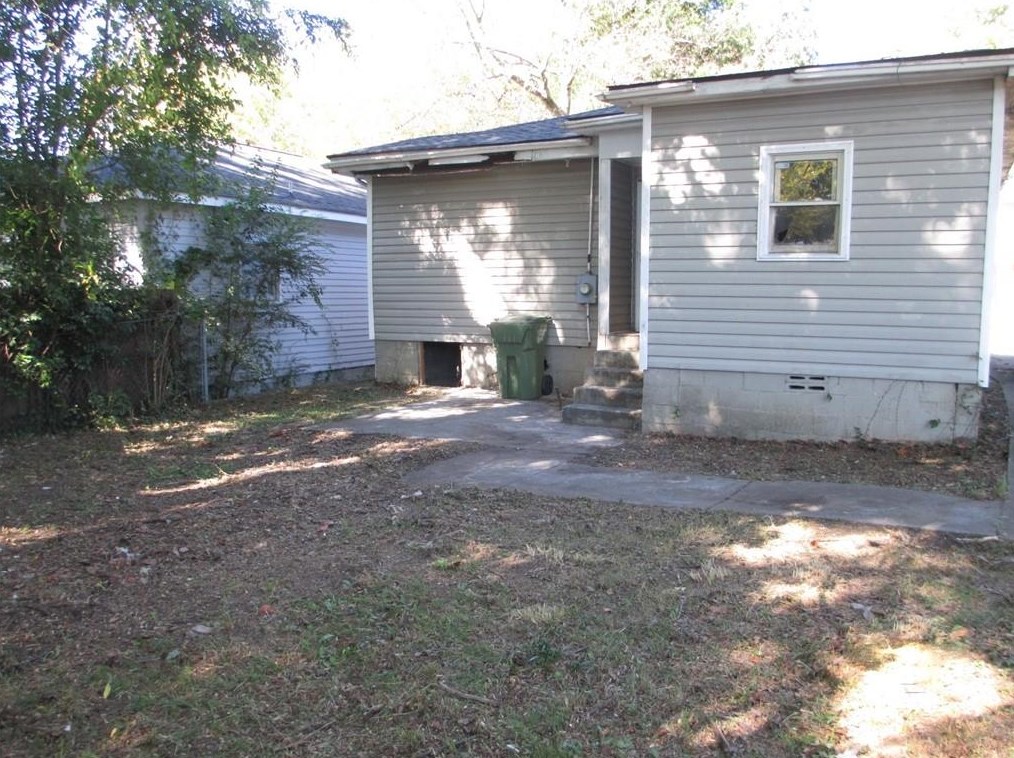 884 Thurmond St, Atlanta GA  30314-3411 exterior