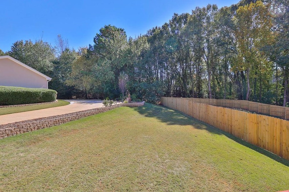 5205 Coacoochee Ter, Alpharetta GA 30022-3105 exterior