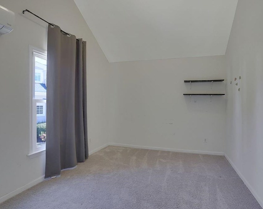 5205 Coacoochee Ter, Alpharetta GA 30022-3105 exterior