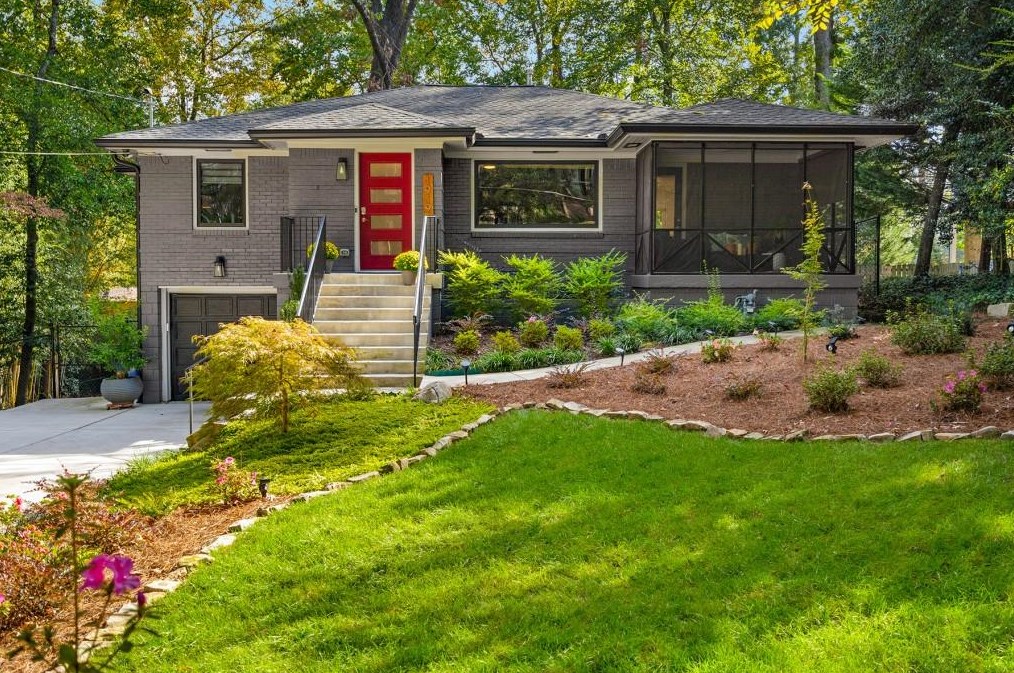 1919 Windemere Dr, Atlanta GA  30324-4919 exterior