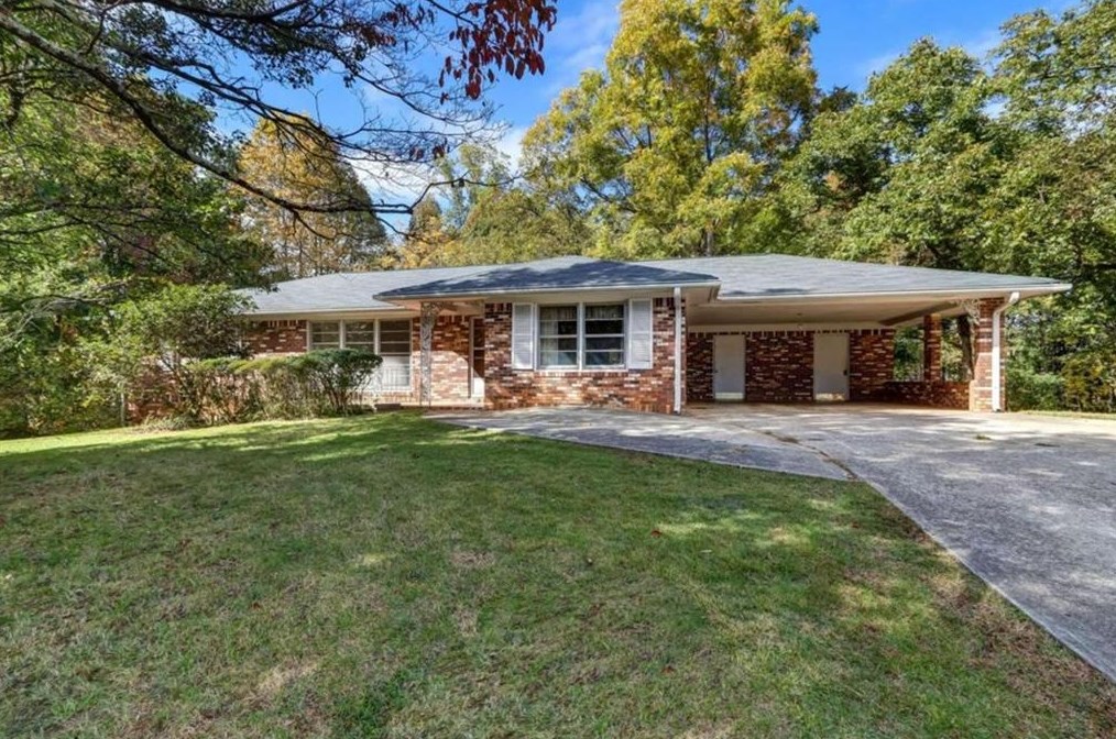 916 Level Creek Rd, Buford, GA 30518