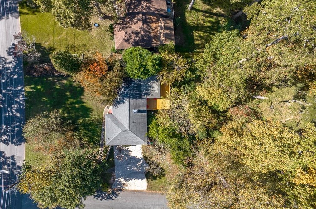 2138 Azalea Cir, Decatur GA  30033-2641 exterior