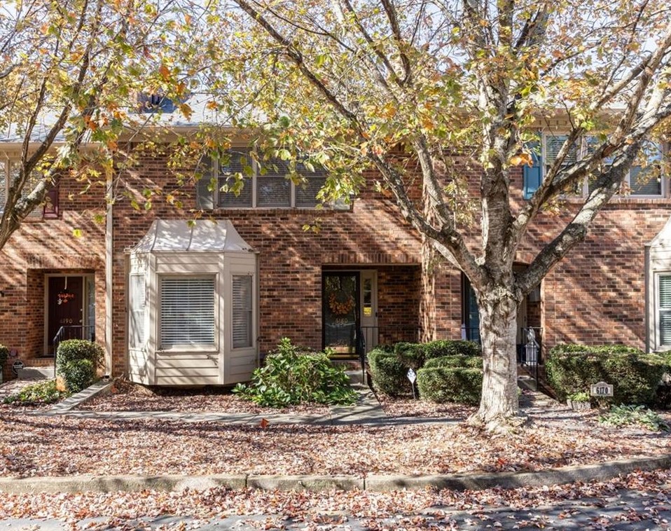 6180 Windsor Trace, Norcross, GA 30092