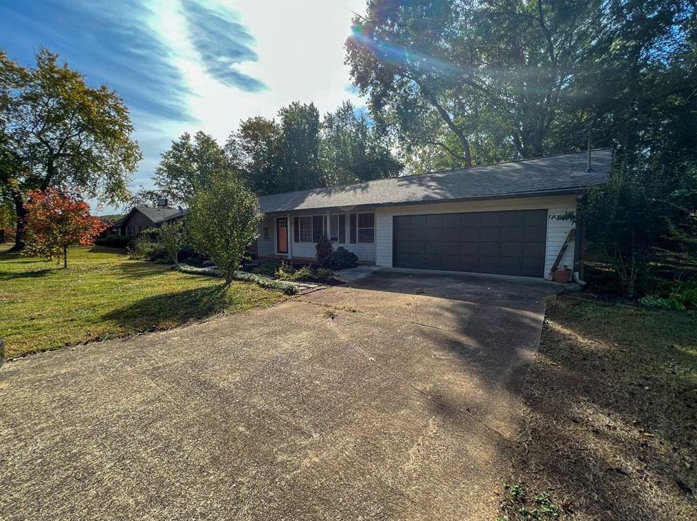 1302 Jones Mill Rd, Euharlee, GA 30120