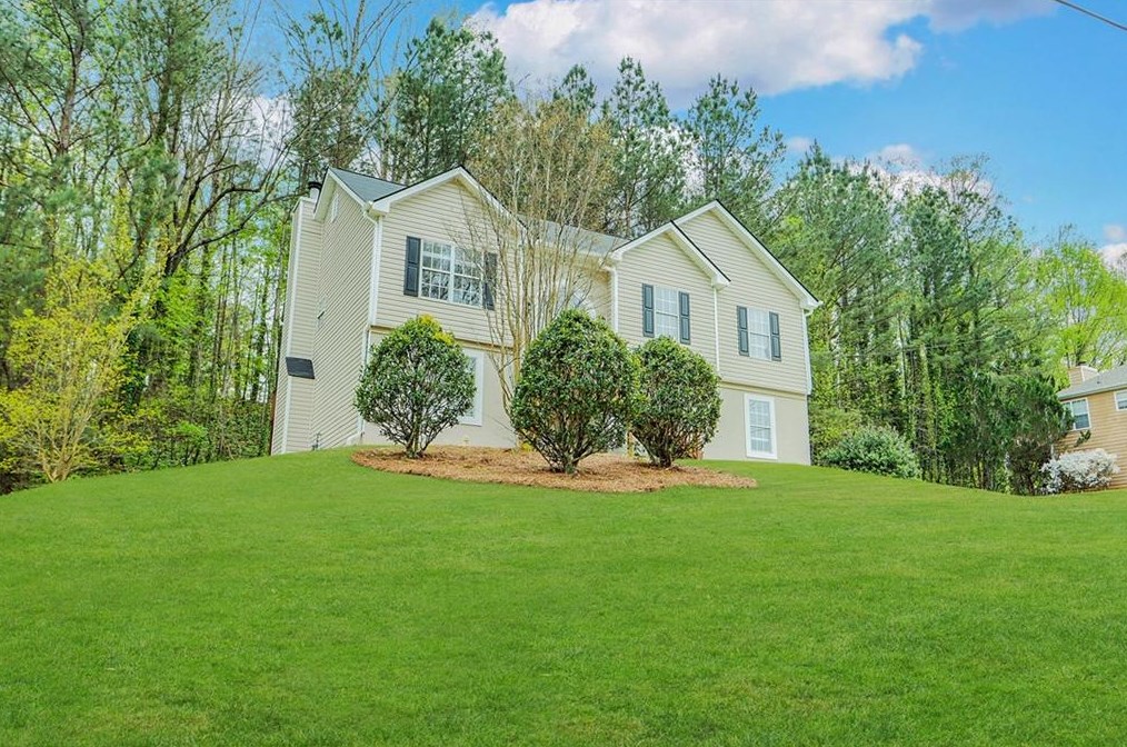 4563 Moon Valley Ln, Lithonia, GA 30038