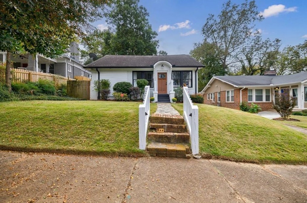 1570 Olympian Way, Atlanta, GA 30310-2478