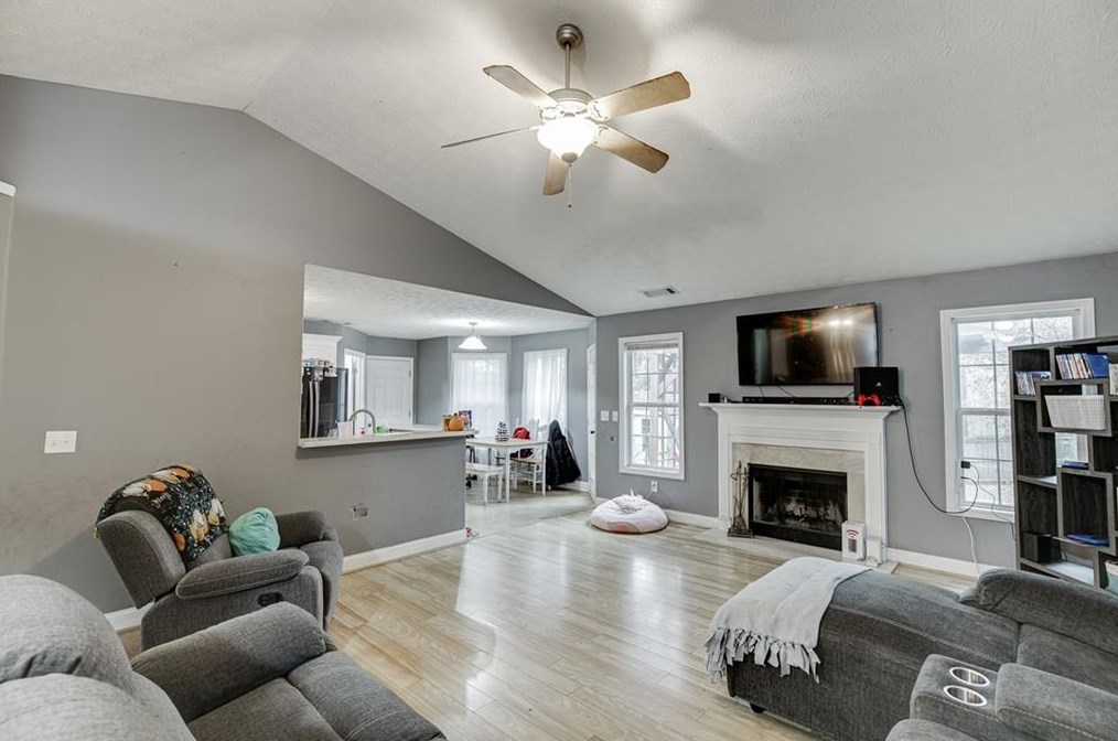 1015 Jasmine Dr, Jefferson GA  30549-9015 exterior