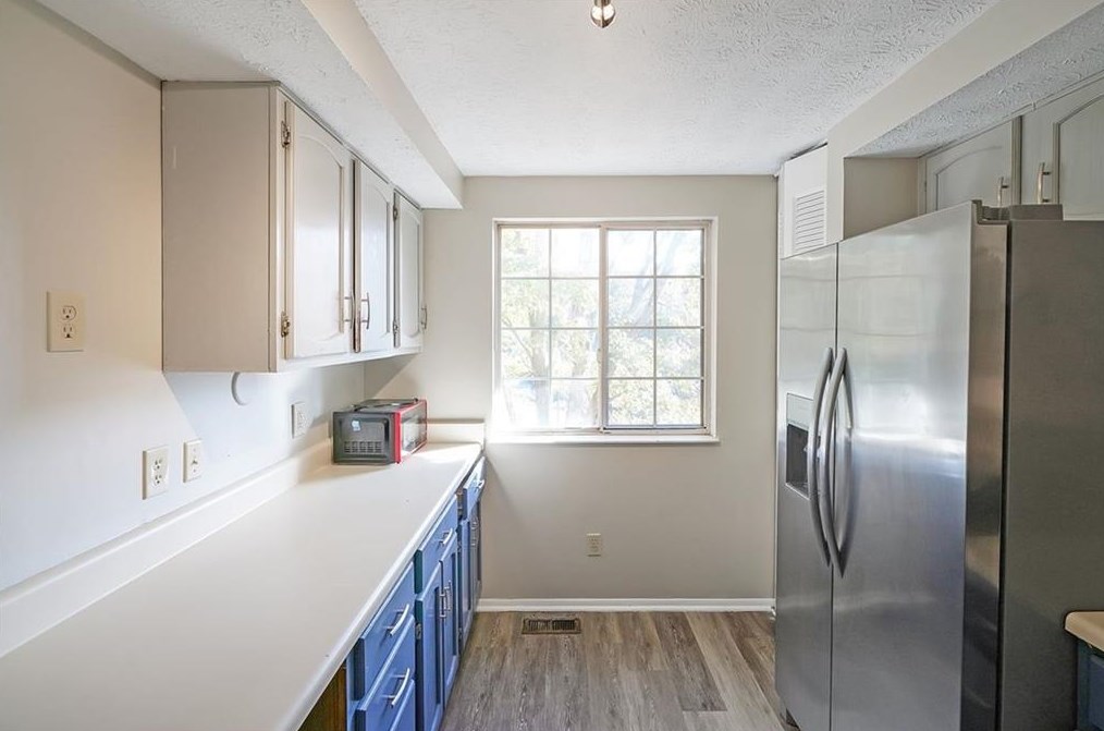 2847 Royal Path Ct, Decatur GA  30030-4184 exterior