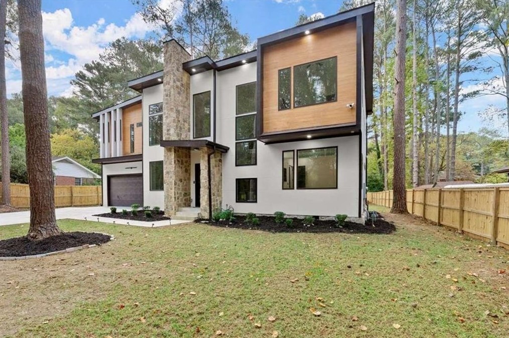 2963 Orion Dr, Decatur, GA 30033-5016