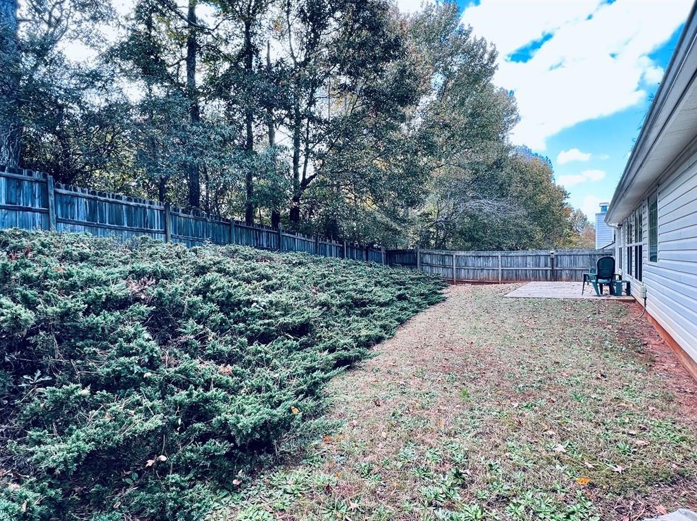 219 Mount Laurel Dr, Dallas GA  30132-0958 exterior