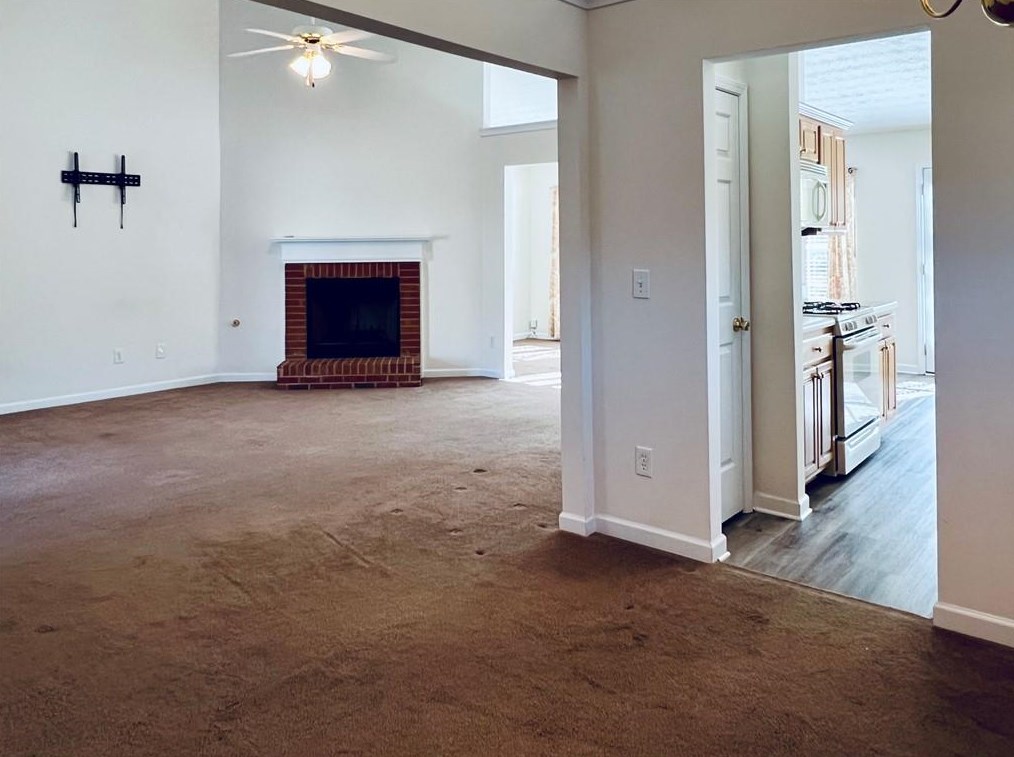 219 Mount Laurel Dr, Dallas GA  30132-0958 exterior