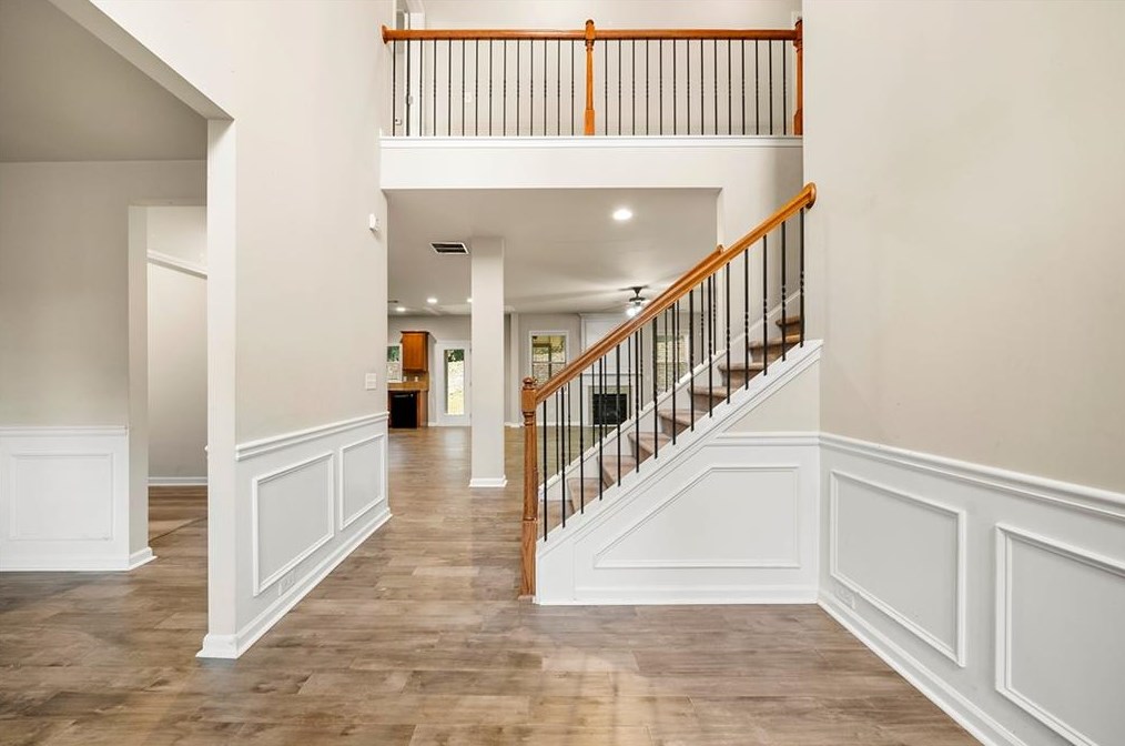 813 Gold Ct, Acworth, GA 30102-3709