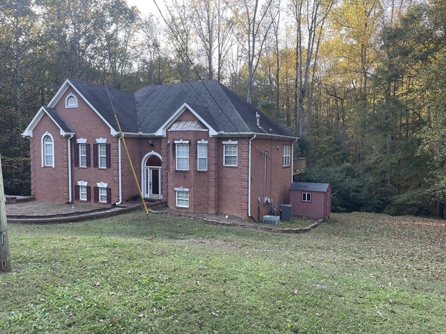 2580 Country Club Dr, Conyers, GA 30013