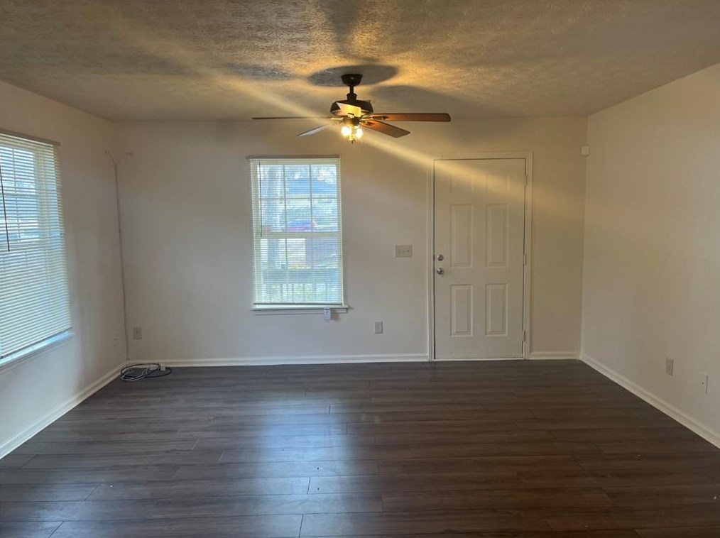 433 N 5th St, Griffin, GA 30223