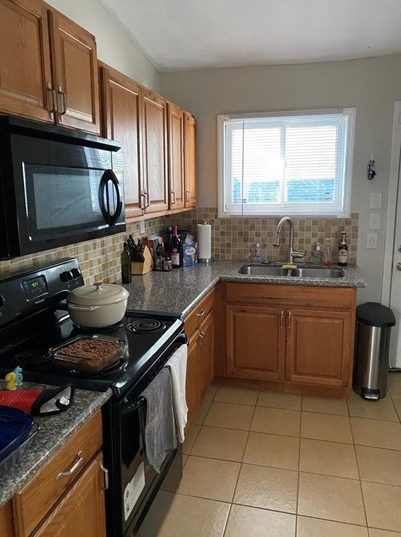 2896 Monterey Dr, Decatur GA  30032-3528 exterior