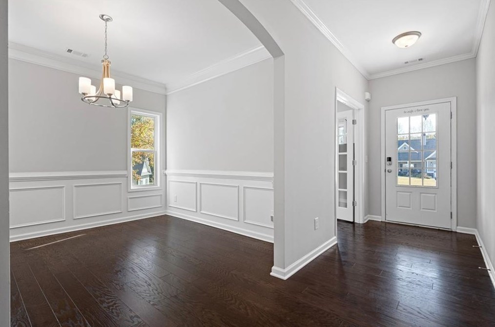 35 Grove Park Dr, Dallas, GA 30132-9756