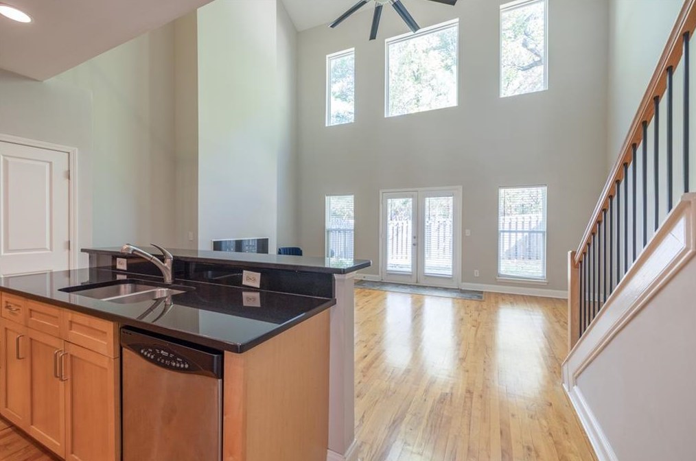 5969 Brookside Oak Cir, Norcross, GA 30093