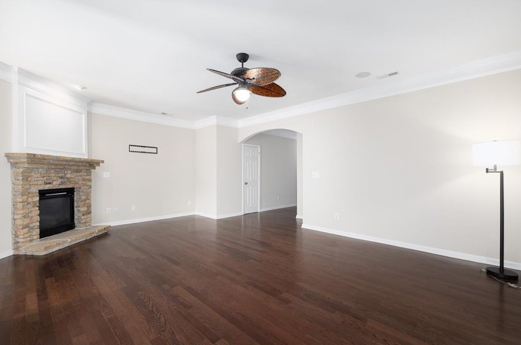 5571 Lindeman Ln, Alpharetta, GA 30022