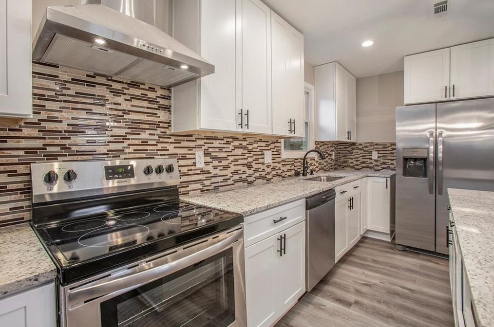 2782 Tilson Rd, Decatur GA  30032-5506 exterior