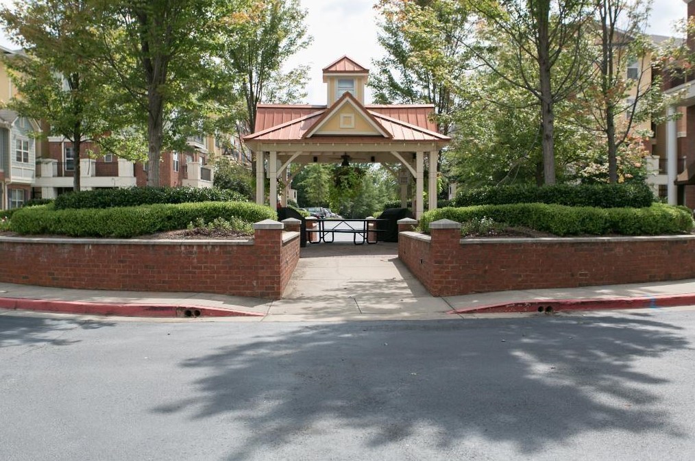 1265 Ridenour Blvd Nw, Kennesaw, GA 30152