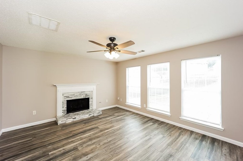 7668 Overlook Bnd, Fairburn, GA 30213