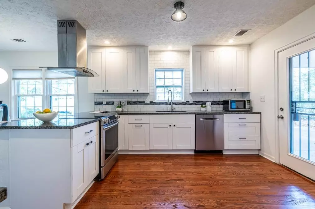 1991 Capri Dr, Decatur GA  30032-5209 exterior